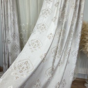 Set 2 bucati de Draperie Jacquard, Royal, 150cm latime x 270cm înălțime, cu rejansa pt sina, Gri deschis