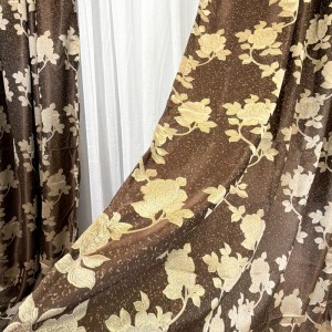 Set 2 bucati de Draperie Jacquard, Roses, 150cm latime x 270cm înălțime, cu rejansa pt sina, Maro