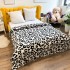 Patura pufoasa cocolino 200x230cm, 240g/mp, Alb, Negru, Animal Print [3]