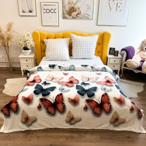 Patura pufoasa cocolino 200x230cm, 240g/mp, Alb, Fluturi colorati Patura pufoasa cocolino 200x230cm, 240g/mp, Alb, Fluturi colorati