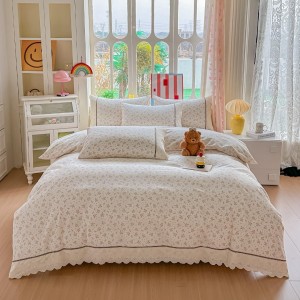 Lenjerie de Pat Premium, Bumbac 100%, cu Broderie si Volanase din Dantela, 4 Piese, Cearsaf cu Elastic, Alb, Roz, Floricele Lenjerie de Pat Premium, Bumbac 100%, cu Broderie si Volanase din Dantela, 4 Piese, Cearsaf cu Elastic, Alb, Roz, Floricele