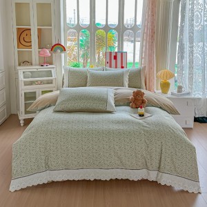 Lenjerie de Pat Premium, Bumbac 100%, cu Broderie si Volanase din Dantela, 4 Piese, Cearsaf cu Elastic, Verde, Bej, Floricele Lenjerie de Pat Premium, Bumbac 100%, cu Broderie si Volanase din Dantela, 4 Piese, Cearsaf cu Elastic, Verde, Bej, Floricele