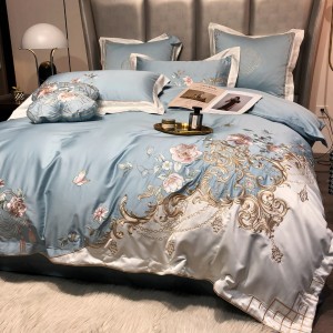 Lenjerie de Pat Premium Satin Deluxe cu Broderie Eleganta, Bumbac 100%, 4 Piese - Finete, Luciu Discret si Confort Superior, Blue Royal