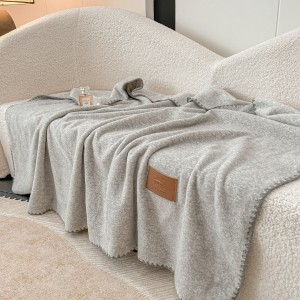 Patura Premium Tip Casmir cu Capsa 100x140 cm - Gri Inchis