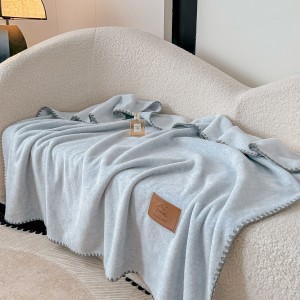 Patura Premium Tip Casmir cu Capsa 100x140 cm - Bleu