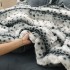 Lenjerie de pat cu Pilota Inclusa, Cearceaf cu Elastic, 6 Piese, Blană de Iepure Artificială si Catifea, Animal Print, Alb cu Gri inchis [10]