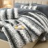 Lenjerie de pat cu Pilota Inclusa, Cearceaf cu Elastic, 6 Piese, Blană de Iepure Artificială si Catifea, Animal Print, Alb cu Gri inchis [2]