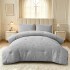 Set Pilota CoCoLiNo, 200x230 cm, cu Stelute Embosate, Puf Siliconic si 2 fete de perna 50x70 cm, Gri deschis [2]