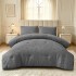 Set Pilota CoCoLiNo, 200x230 cm, cu Stelute Embosate, Puf Siliconic si 2 fete de perna 50x70 cm, Gri inchis [2]