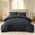Set Pilota CoCoLiNo, 200x230 cm, cu Stelute Embosate, Puf Siliconic si 2 fete de perna 50x70 cm, Negru [2]