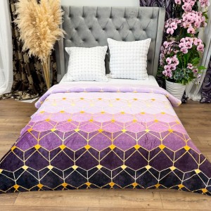 Patura Pufoasa CoCoLiNo (Fleece), 200x230cm, 240gr/mp, Mov, Forme Geometrice - Răsfățul Perfect pentru Serile Racoroase