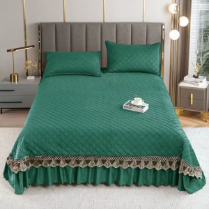 Cuvertura pat dublu, 3 piese, Catifea Matlasata cu Broderie, Verde
