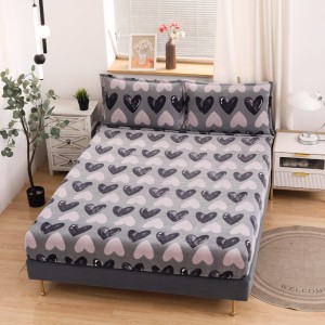 Cearsaf / Husa cu Elastic Cocolino 180x200cm si 2 fete de perna 50x70cm, Gri, inimioare