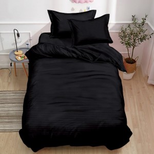 Lenjerie pat 140x200cm,  Damasc Finetat, 4 piese, cu ELASTIC, Negru