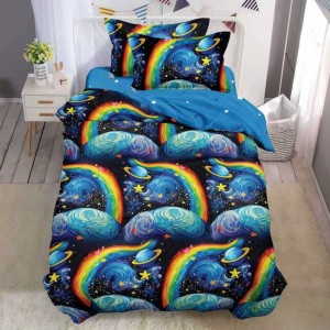 Lenjerie pat 140x200cm,  FINET, 4 piese, cu ELASTIC, Albastru, planete, galaxii