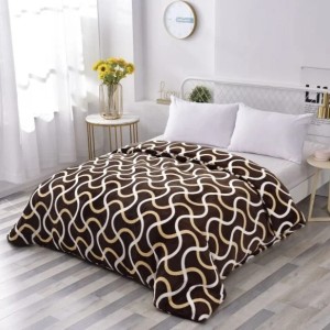 Patura pufoasa cocolino 200x230cm, 240g/mp, Maro, dungi Patura pufoasa cocolino 200x230cm, 240g/mp, Maro, dungi
