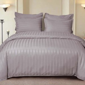 Lenjerie HoReCa, pat dublu, Damasc Finetat Deluxe cu Elastic, 6 piese, Mov prafuit