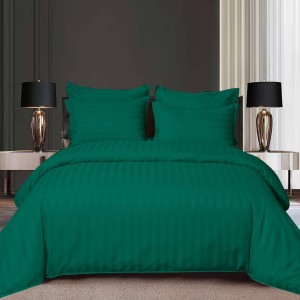 Lenjerie pat dublu Damasc Finetat cu Elastic, 6 piese, Verde Lenjerie pat dublu Damasc Finetat cu Elastic, 6 piese, Verde
