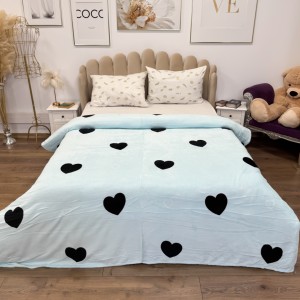 Pătură Super Soft Cocolino, 200x230 cm – Răsfăț absolut în zilele reci, Bleu, inimioare
