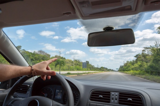 Oglinda auto Retrovizoare design ergonomic cu Unghi Larg si Ventuza: Claritate si Siguranta in Circulatie - 20 cm