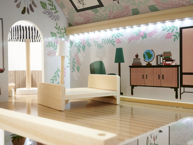 Casuta de papusi din lemn BOHO ICON cu 3 etaje si 15 accesorii de mobilier incluse, iluminat LED, 62 x 26.5 x 78 cm