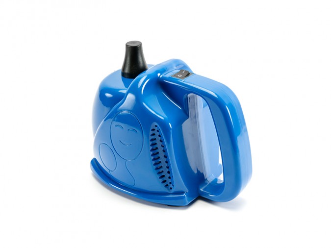 Electric pump with one nozzle doesn\'t contain UK plug