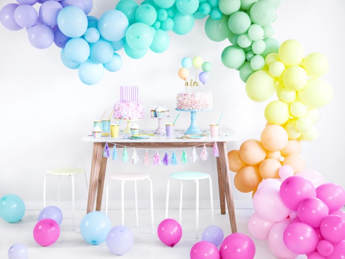 Strong Balloons 23cm Pastel Pale Pink (1 pkt / 100 pc.)