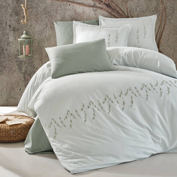 LENJERIE DE PAT SATIN BRODAT 6 PIESE (SOLE) [1]