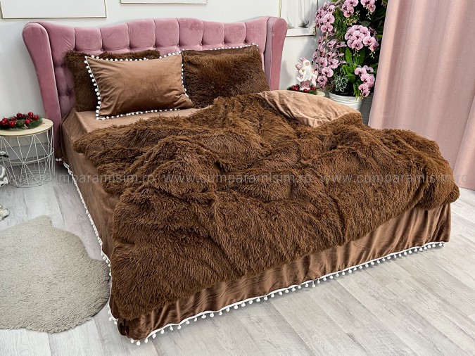 Lenjerie pat super pufoasa COCOLINO Fluffy cu ciucuri, 6 piese, MARO