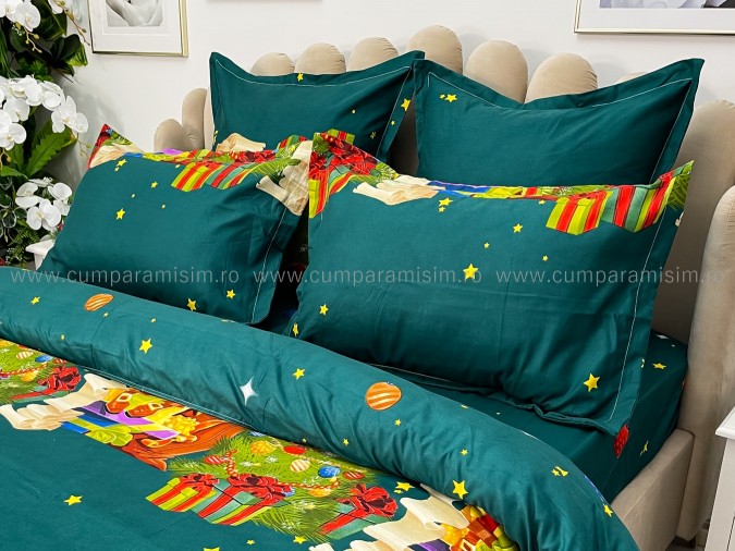 Lenjerie pat dublu, BUMBAC FINET, 6 piese, cu ELASTIC, X-Mass Collection, Jojo Home, Verde-Multicolor, Mos Craciun, brazi, cadouri