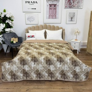 Cuvertura matlasata cu doua fete pentru pat dublu , 210x210, Bej, copaci Cuvertura matlasata cu doua fete pentru pat dublu , 210x210, Bej, copaci