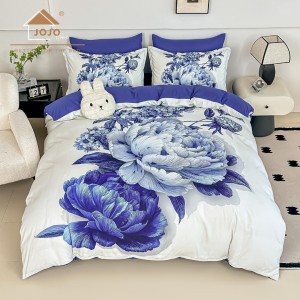 Lenjerie pat dublu, FINET, Imprimeu Digital 5D - Identic cu poza, Cu ELASTIC, 6 piese, Jojo Home, Alb, Bleu, Bujori Lenjerie pat dublu, FINET, Imprimeu Digital 5D - Identic cu poza, Cu ELASTIC, 6 piese, Jojo Home, Alb, Bleu, Bujori